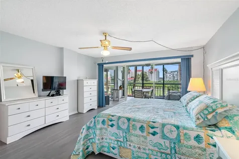7871 Sailboat Key Boulevard S South Pasadena FL 33707