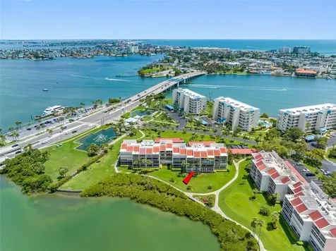 7871 Sailboat Key Boulevard S South Pasadena FL 33707