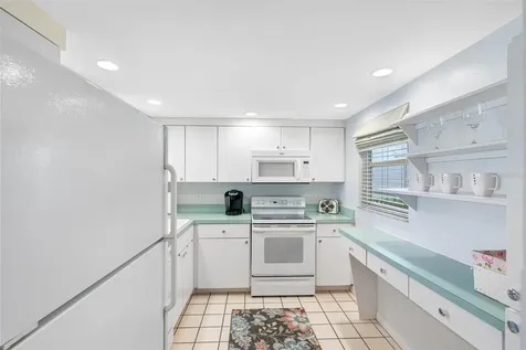 7871 Sailboat Key Boulevard S South Pasadena FL 33707
