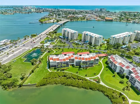 7871 Sailboat Key Boulevard S South Pasadena FL 33707
