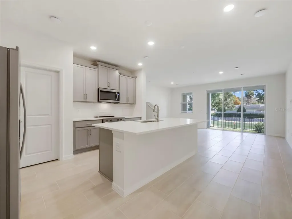 547 Southern Edge Way Sanford FL 32771