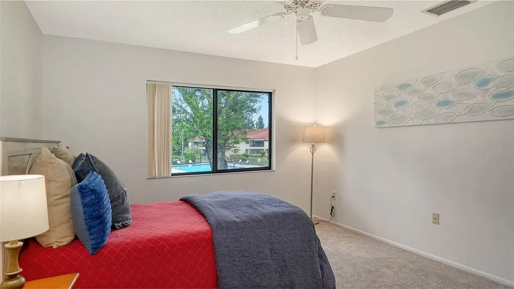 5785 Gardens Drive Sarasota FL 34243