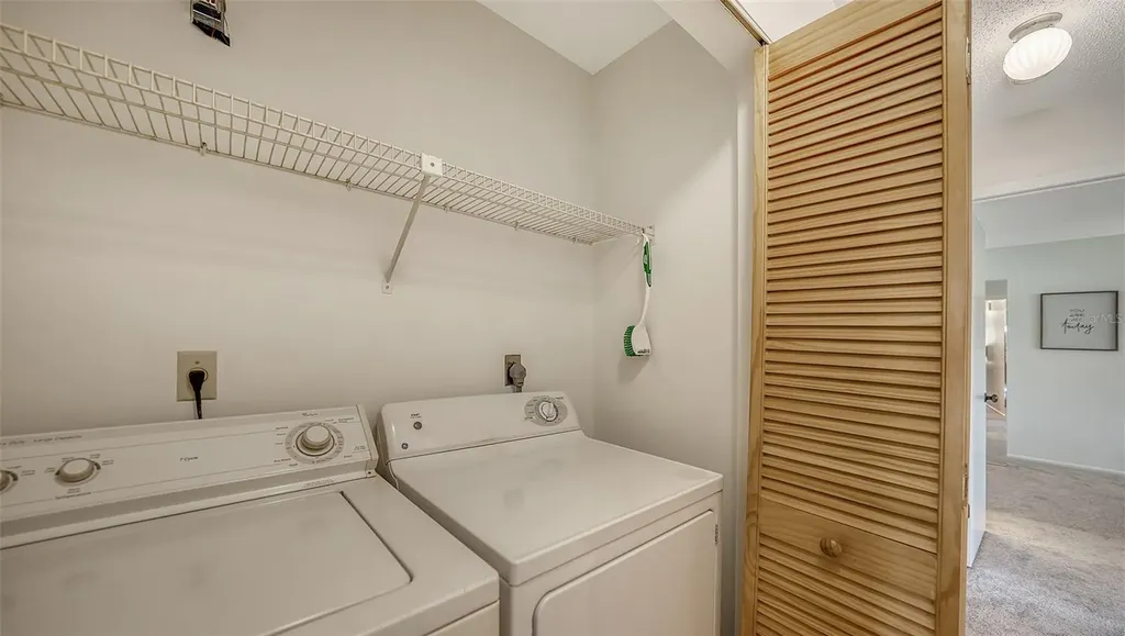 5785 Gardens Drive Sarasota FL 34243