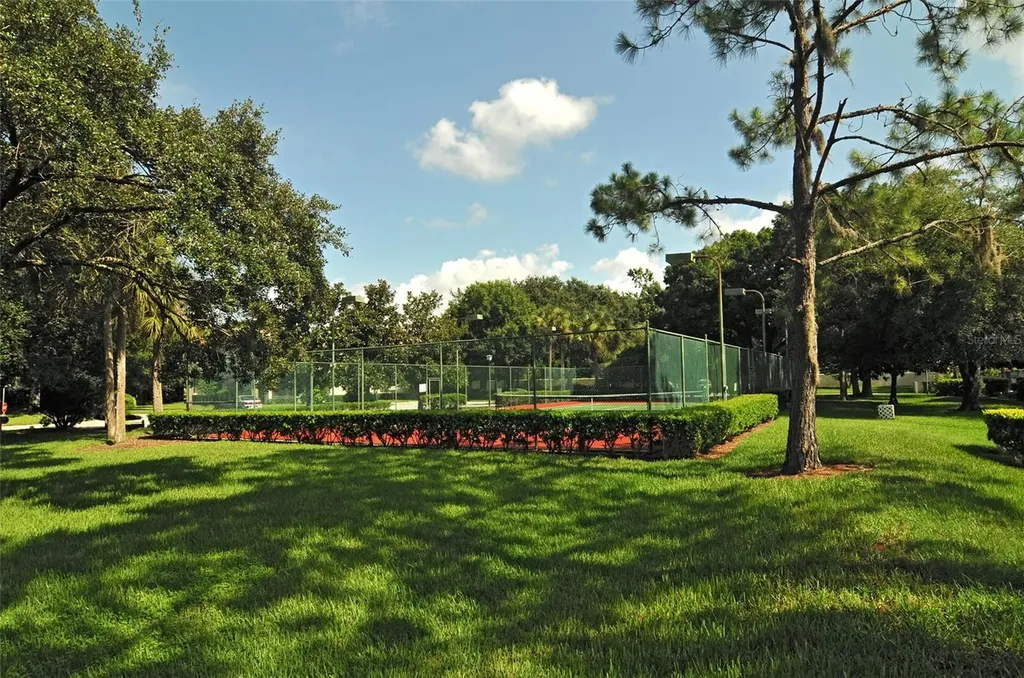 5785 Gardens Drive Sarasota FL 34243