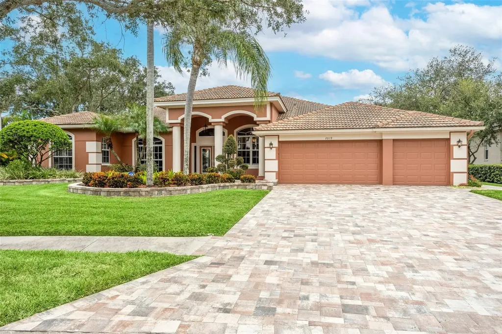 2019 Diamond Court Oldsmar FL 34677