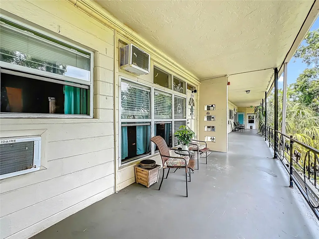 4051 58th Street N St Petersburg FL 33709