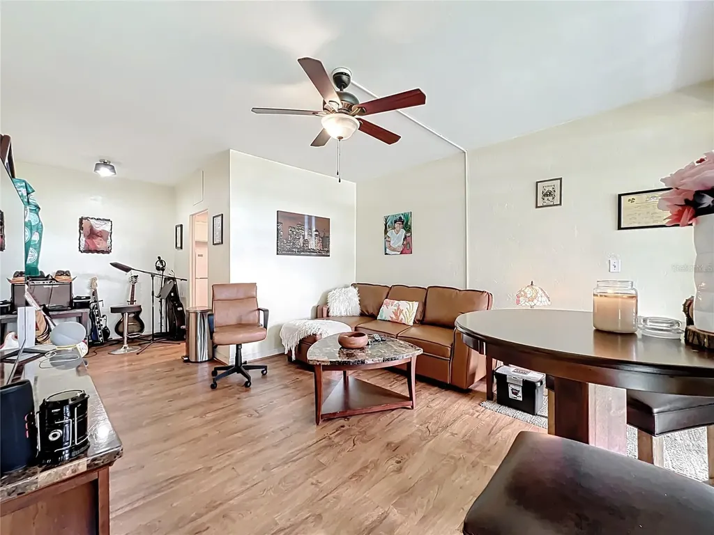 4051 58th Street N St Petersburg FL 33709
