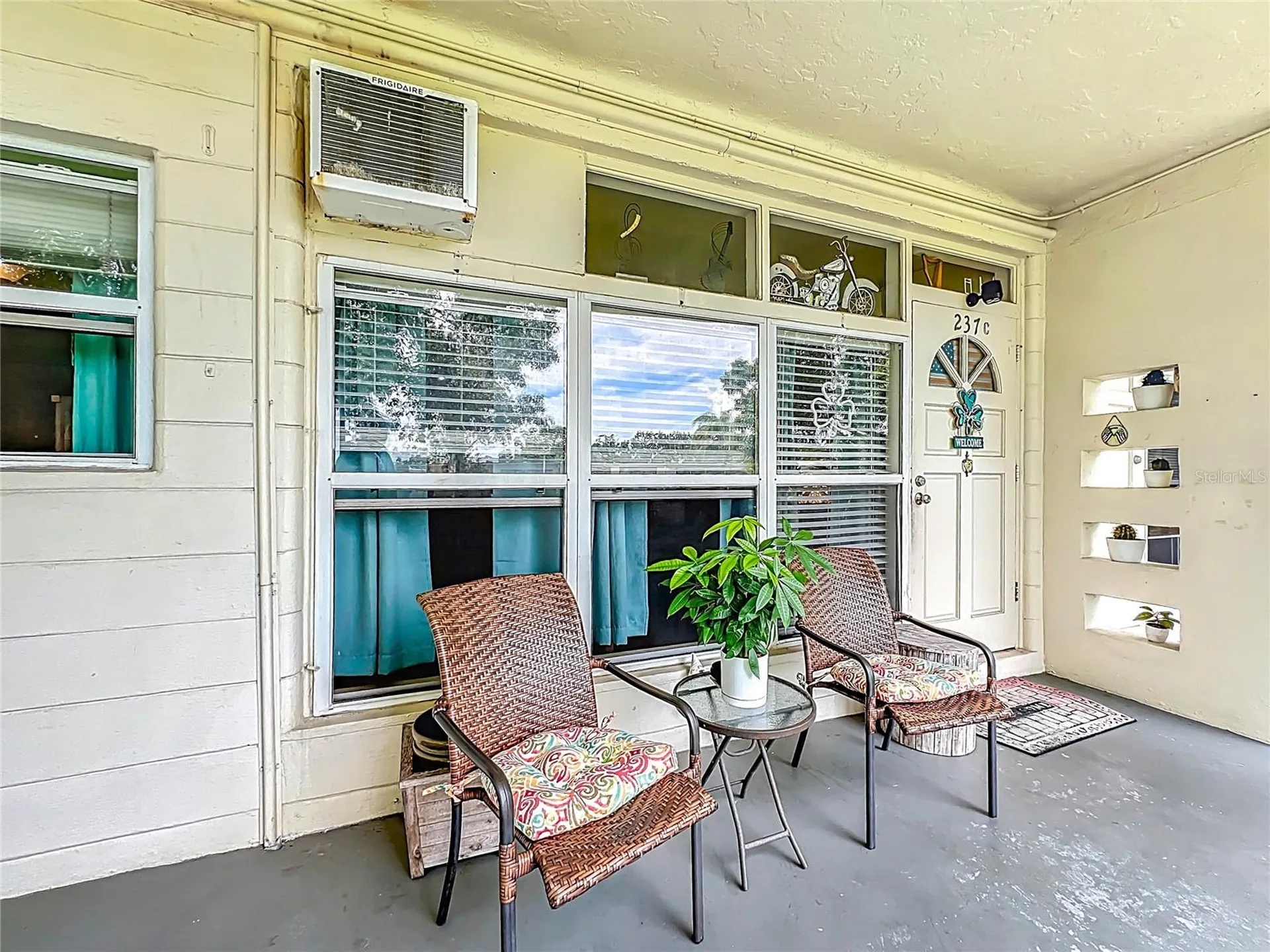 4051 58th Street N St Petersburg FL 33709