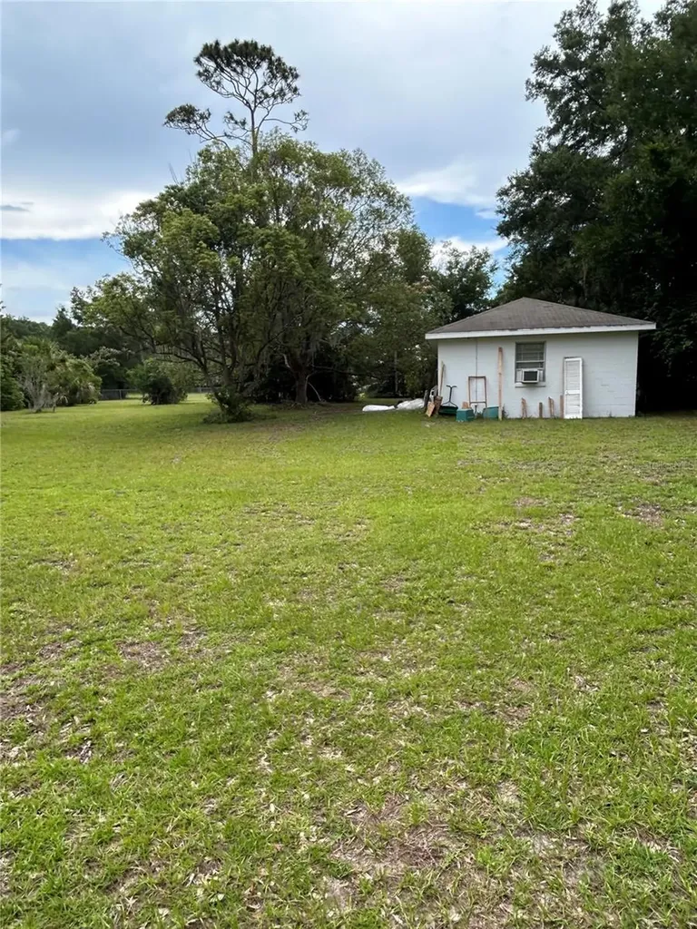 305 Violetwood Road Deland FL 32720