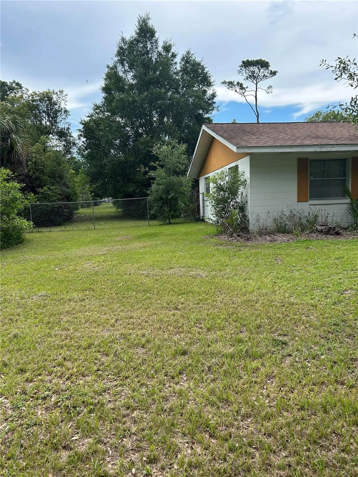 305 Violetwood Road Deland FL 32720
