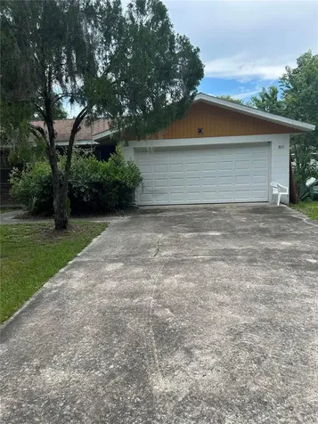 305 Violetwood Road Deland FL 32720
