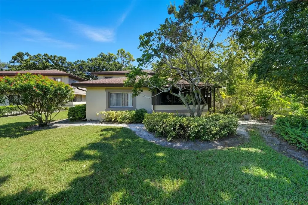 2923 Lichen Lane Clearwater FL 33760