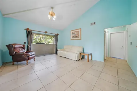 2923 Lichen Lane Clearwater FL 33760
