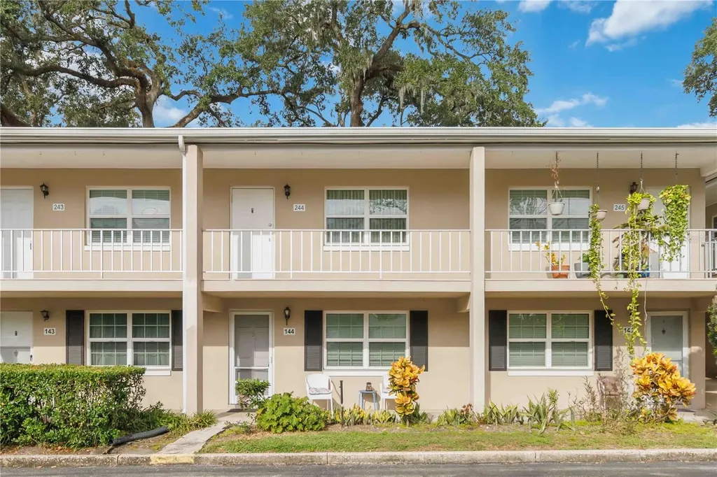 2500 Lee Road Winter Park FL 32789