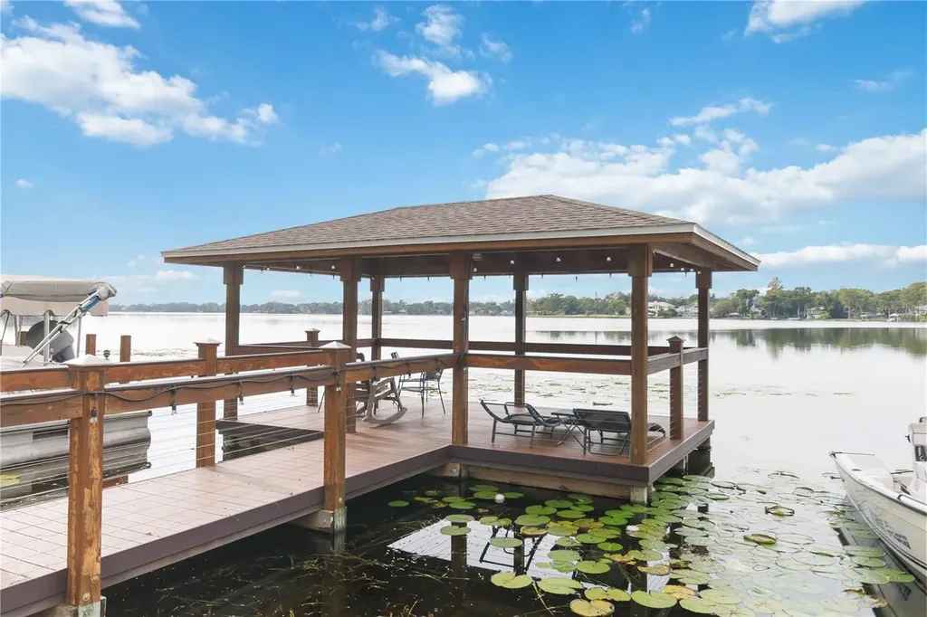 2500 Lee Road Winter Park FL 32789