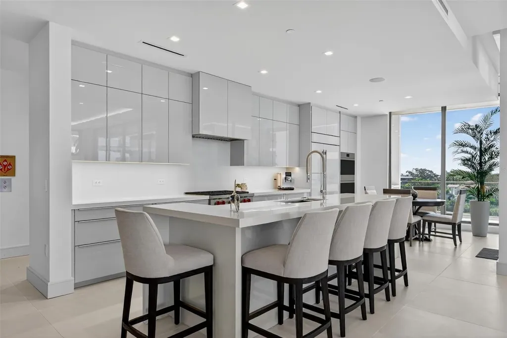 1591 Gulf Of Mexico Drive Longboat Key FL 34228