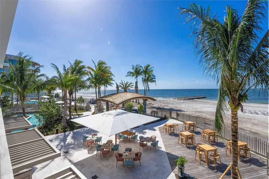 1591 Gulf Of Mexico Drive Longboat Key FL 34228