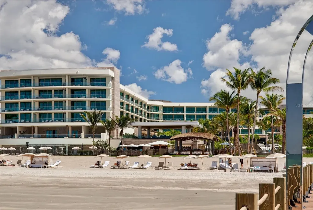 1591 Gulf Of Mexico Drive Longboat Key FL 34228