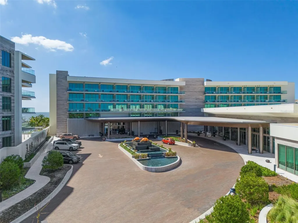 1591 Gulf Of Mexico Drive Longboat Key FL 34228