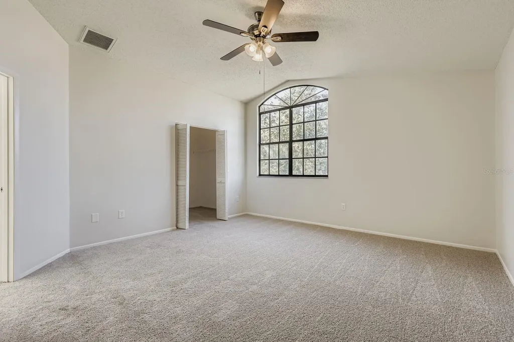 8601 Flowing Brook Court Tampa FL 33635