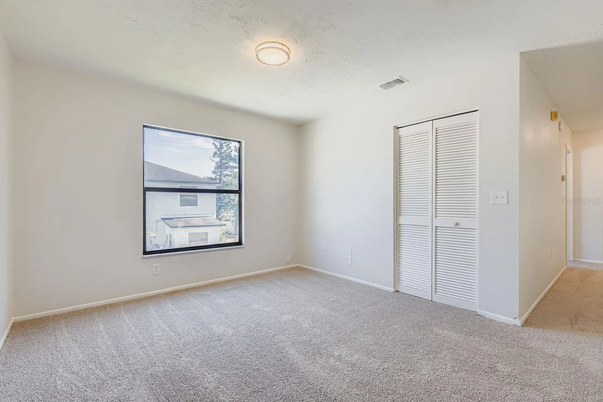 8601 Flowing Brook Court Tampa FL 33635