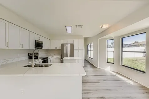 8601 Flowing Brook Court Tampa FL 33635