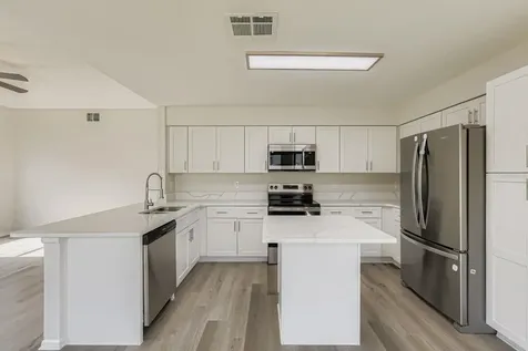 8601 Flowing Brook Court Tampa FL 33635