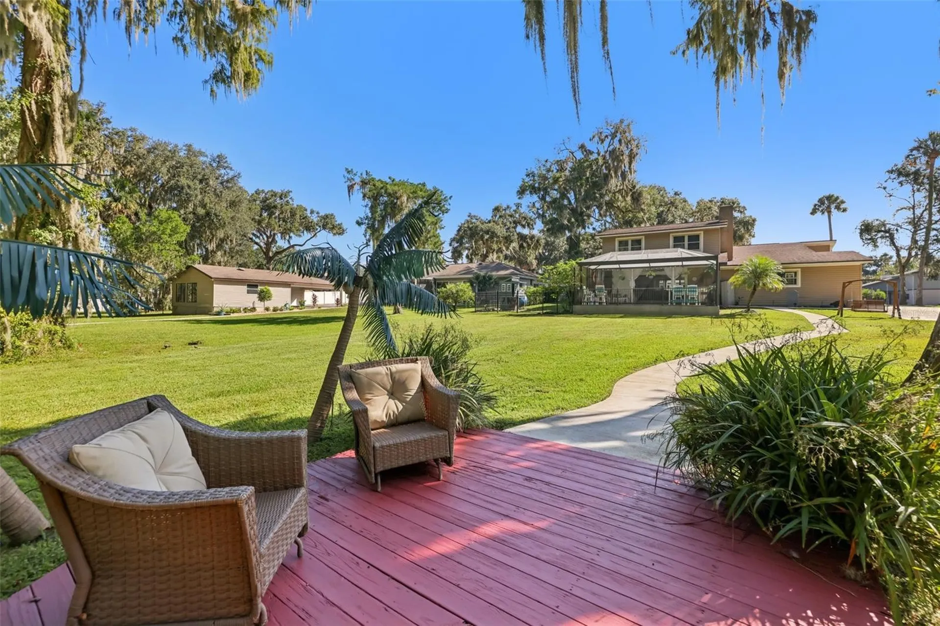 1401 S 9th Street Leesburg FL 34748