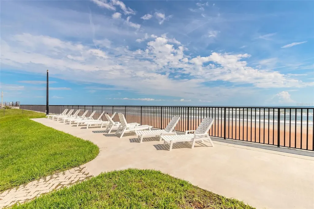 1420 N Atlantic Avenue Daytona Beach FL 32118