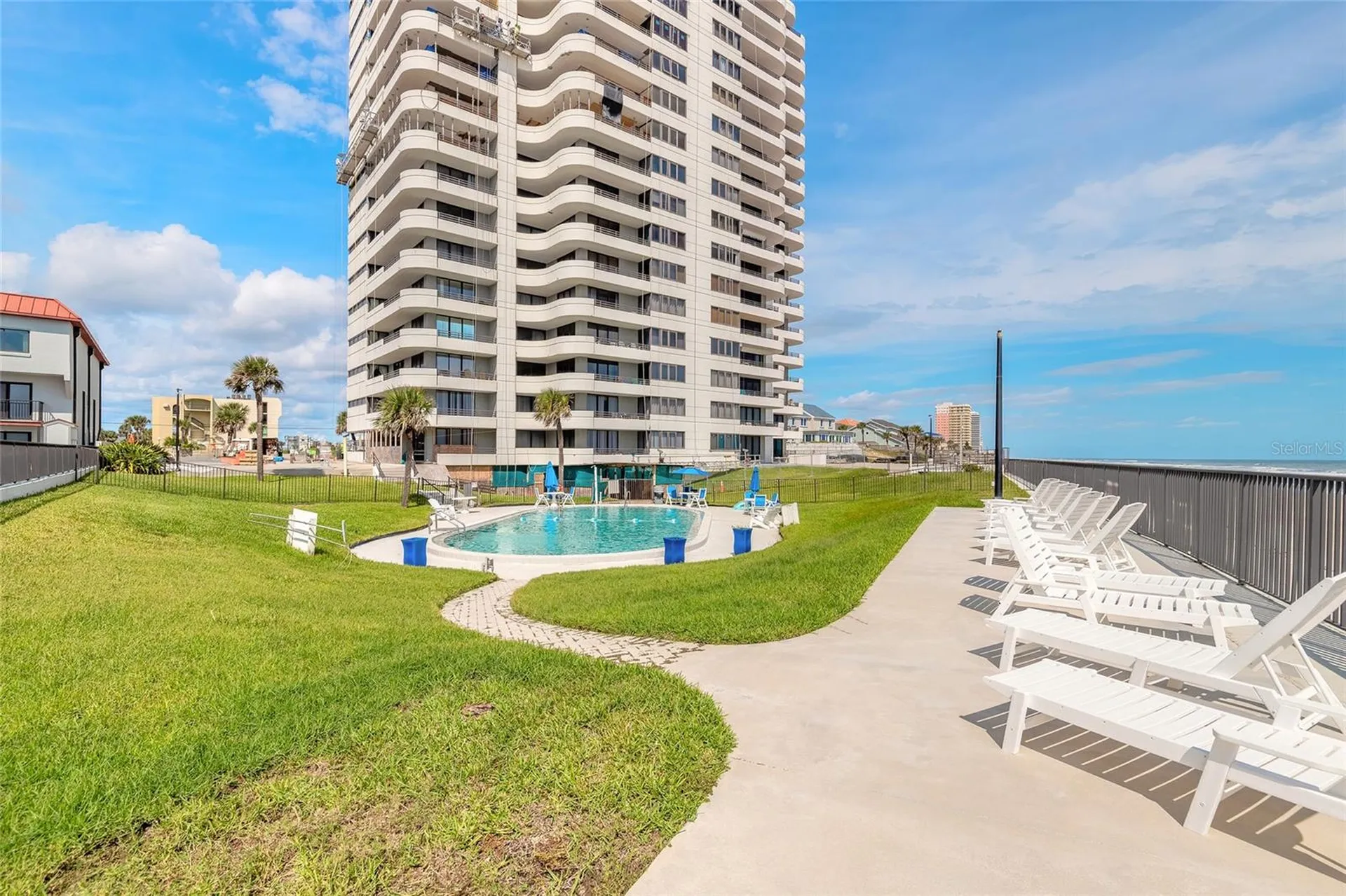 1420 N Atlantic Avenue Daytona Beach FL 32118