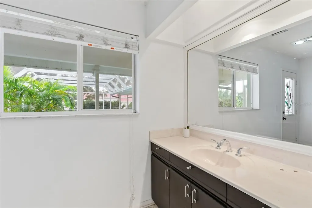 1602 Southbay Drive Osprey FL 34229