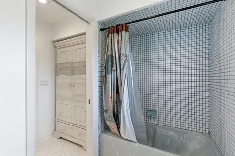 1602 Southbay Drive Osprey FL 34229