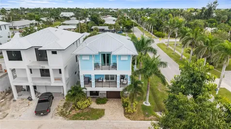 950 W Olympia Avenue Punta Gorda FL 33950