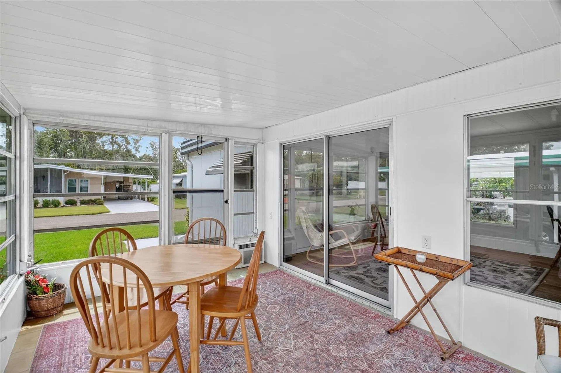 227 Paradise S Leesburg FL 34788