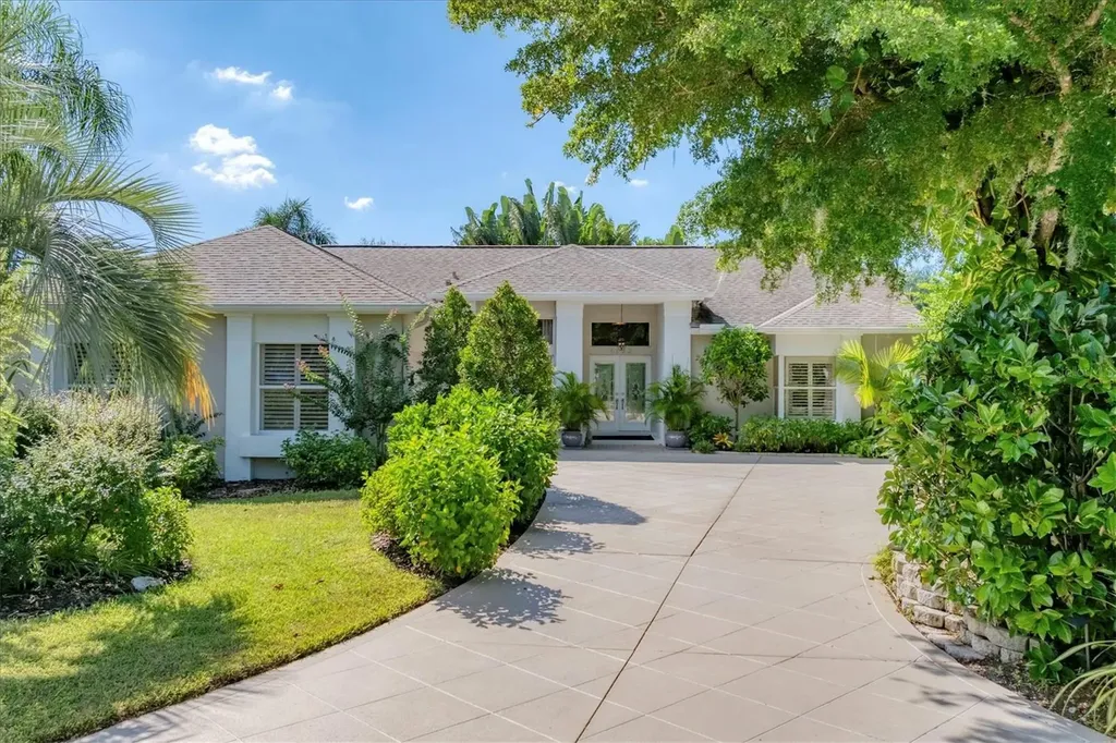 6102 Sonesta Court Bradenton FL 34202