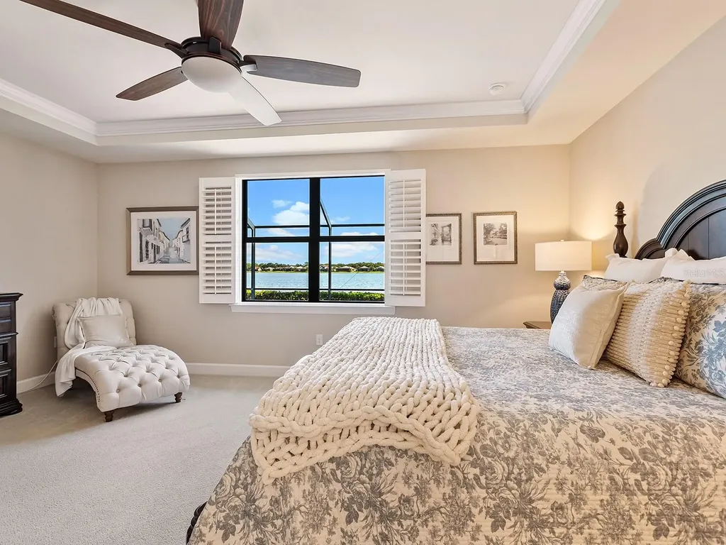 7884 Grande Shores Drive Sarasota FL 34240