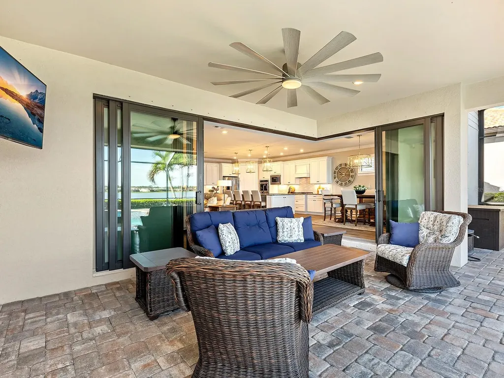 7884 Grande Shores Drive Sarasota FL 34240