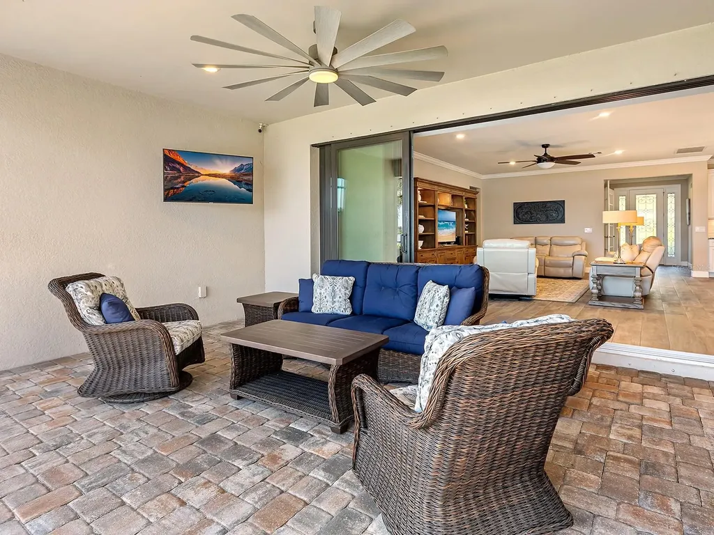 7884 Grande Shores Drive Sarasota FL 34240