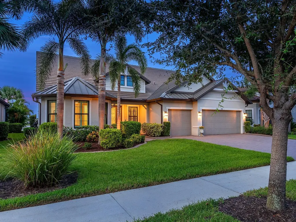 7884 Grande Shores Drive Sarasota FL 34240