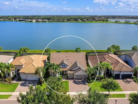 7884 Grande Shores Drive Sarasota FL 34240