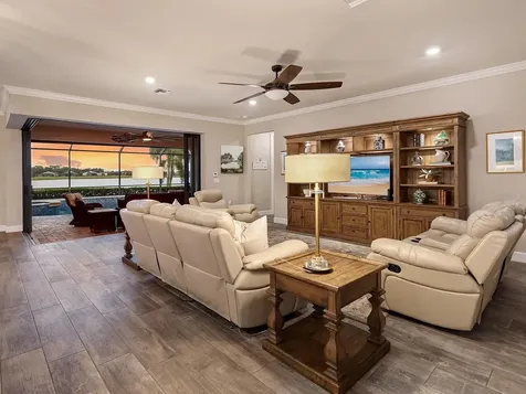 7884 Grande Shores Drive Sarasota FL 34240