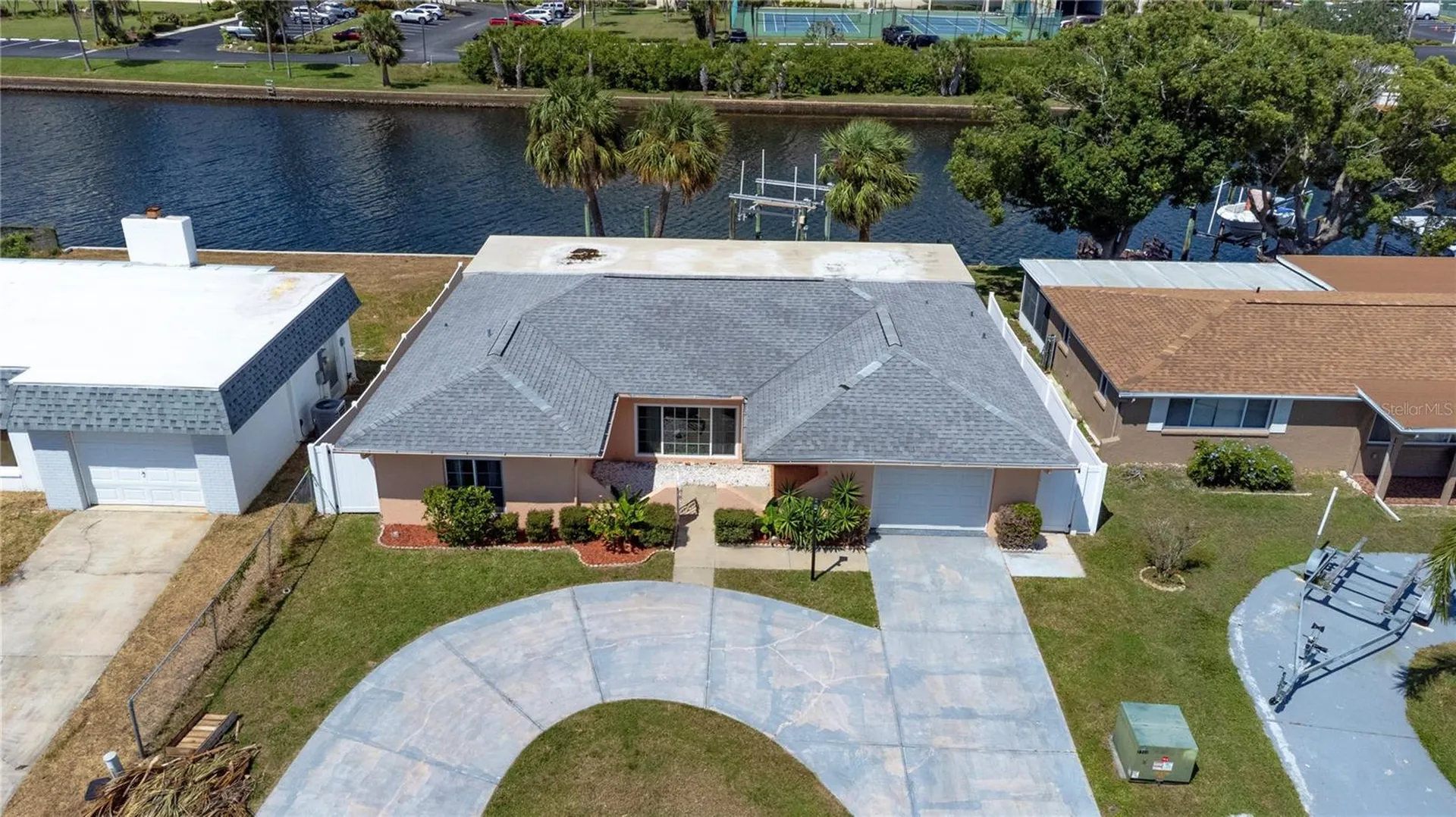 6013 Beverly Drive Hudson FL 34667