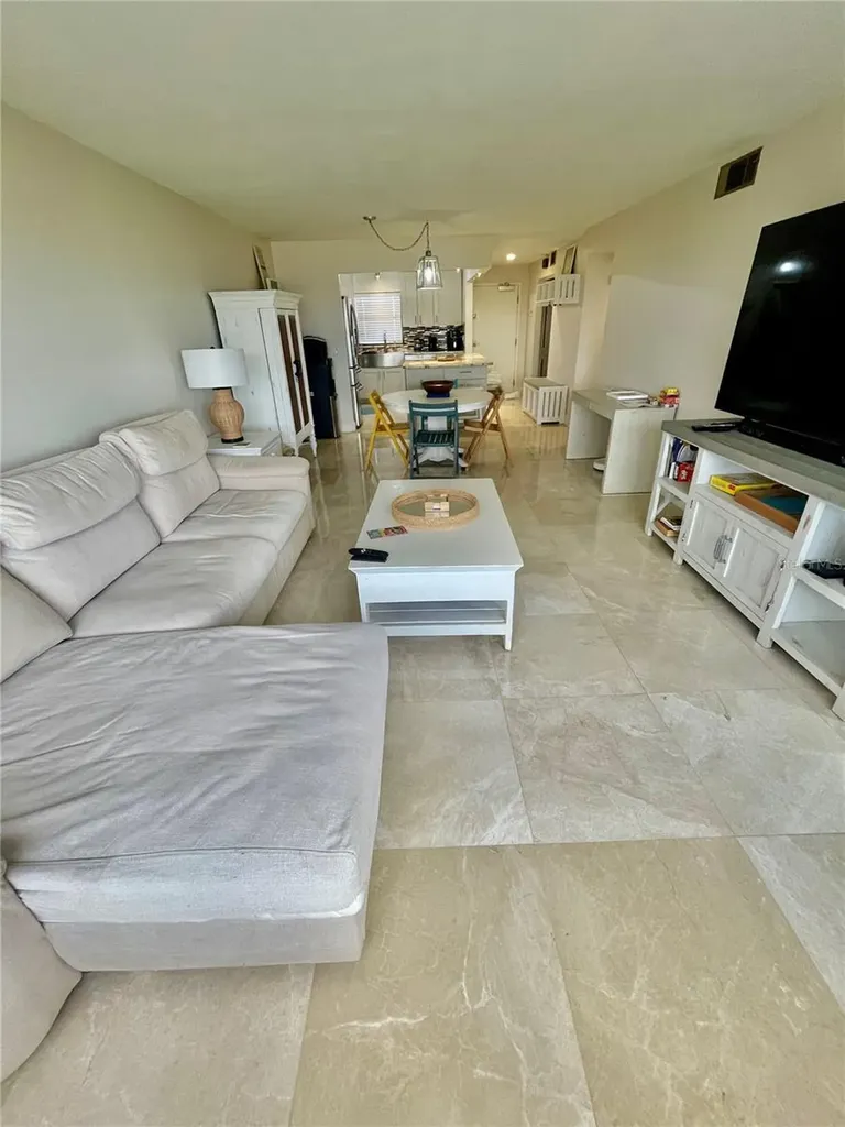 1270 Gulf Boulevard Clearwater FL 33767