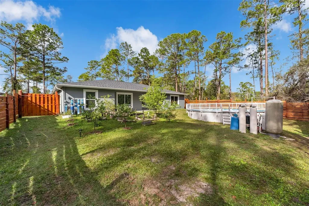 1385 11th Avenue Deland FL 32724