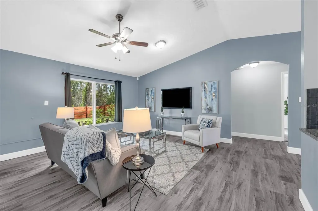 1385 11th Avenue Deland FL 32724