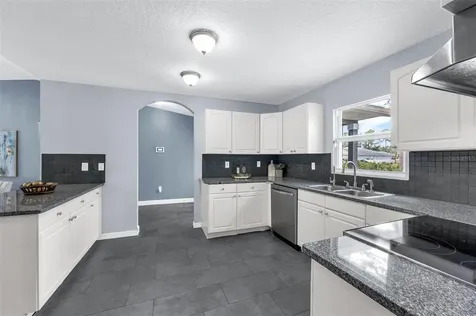 1385 11th Avenue Deland FL 32724