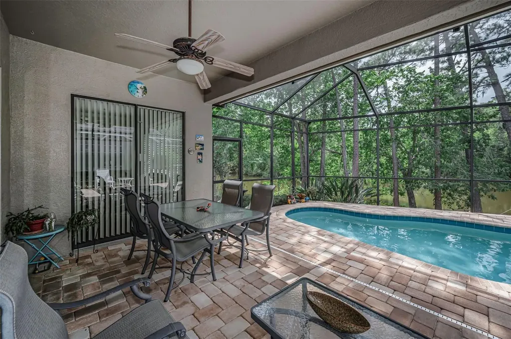 1502 Woodstream Drive Oldsmar FL 34677