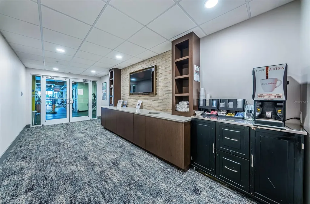 1502 Woodstream Drive Oldsmar FL 34677