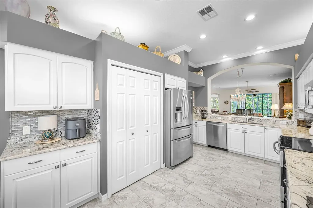 1502 Woodstream Drive Oldsmar FL 34677