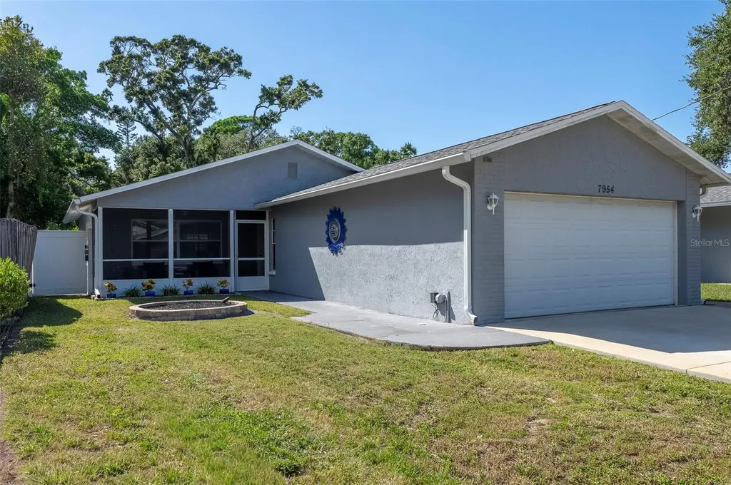 7954 59th Street N Pinellas Park FL 33781